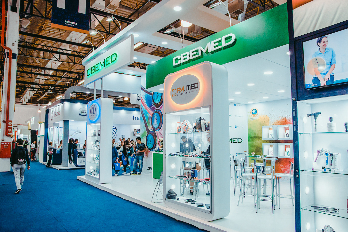 fachada-vitrine-hospitalar