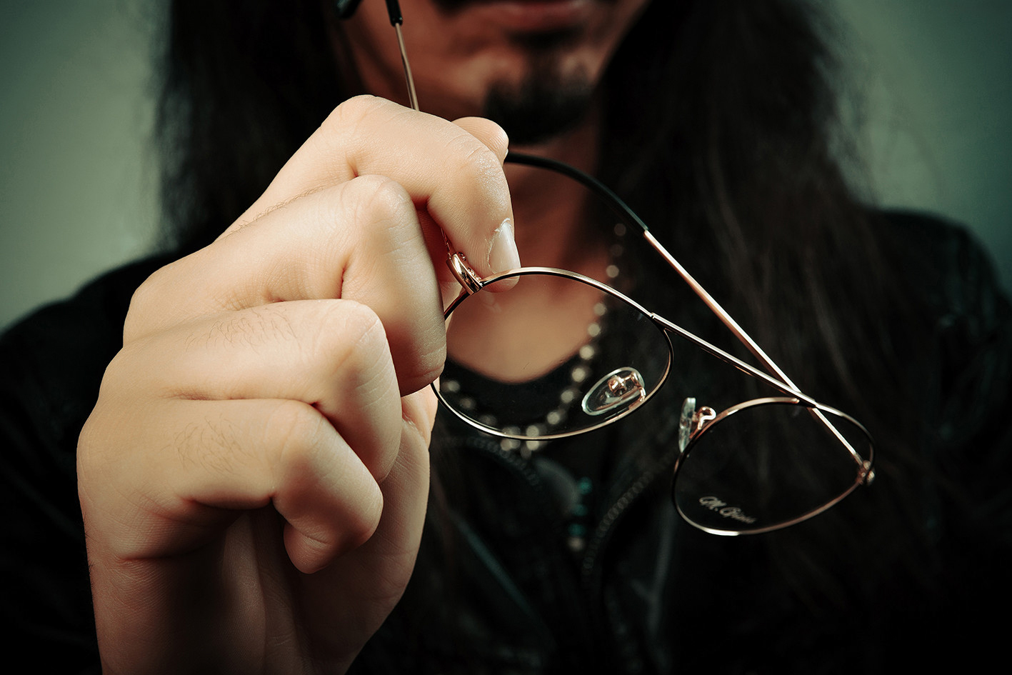 óculos-violão-pessoa